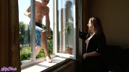 Пока муж варила кофе жена дала соседу