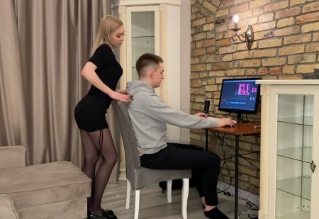 Насмотрелась порно и соблазнила мужа на еблю